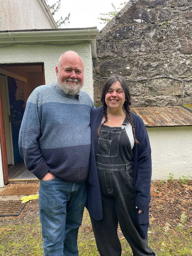 The big day, as the family receive their pets and get settled in to their new home in the Highlands