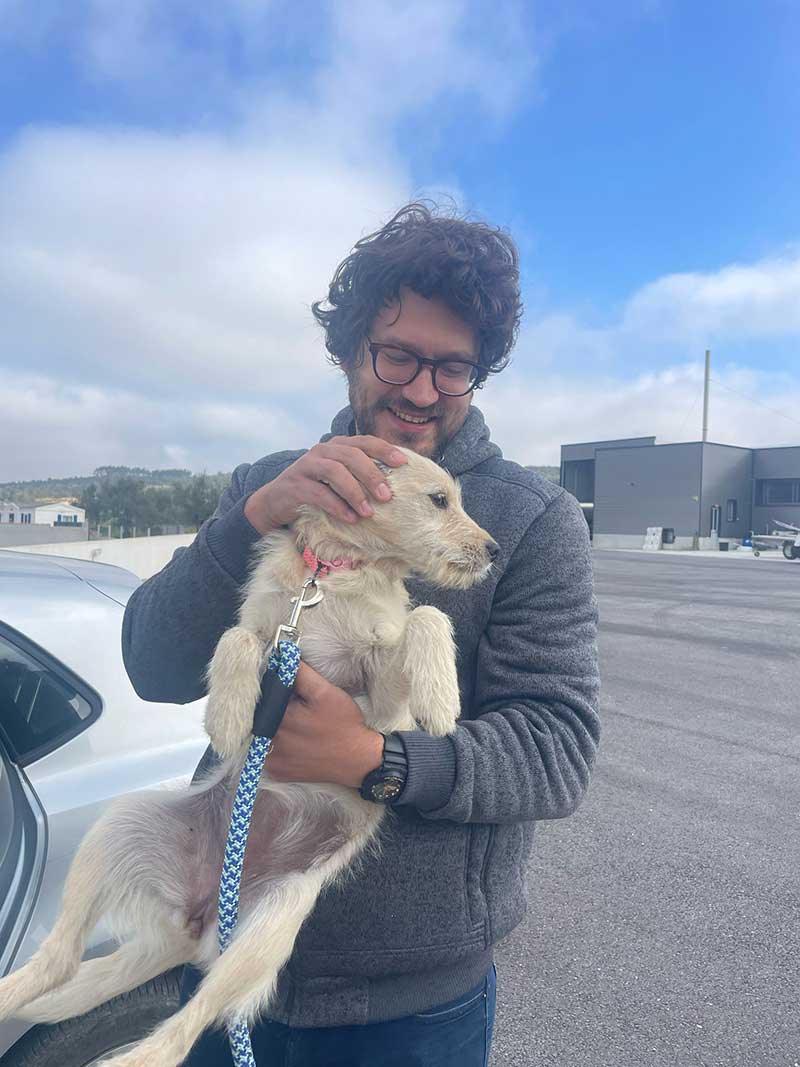 Tarq gave the girls a loving send-off
