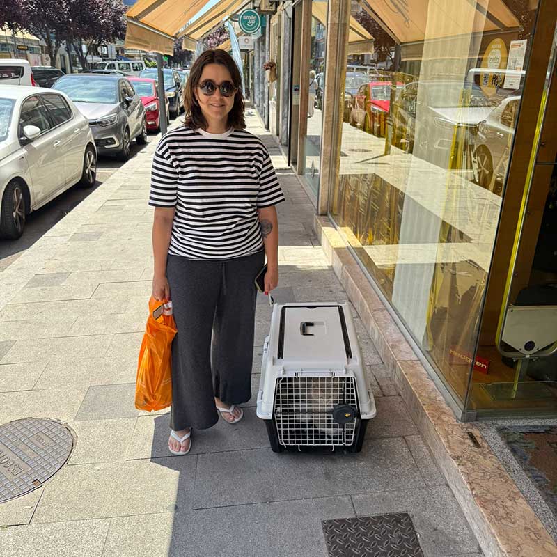 Leticia so happy to be reunited with Morgana in Lisbon